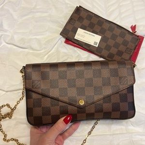 Louis Vuitton Félicie Pochette